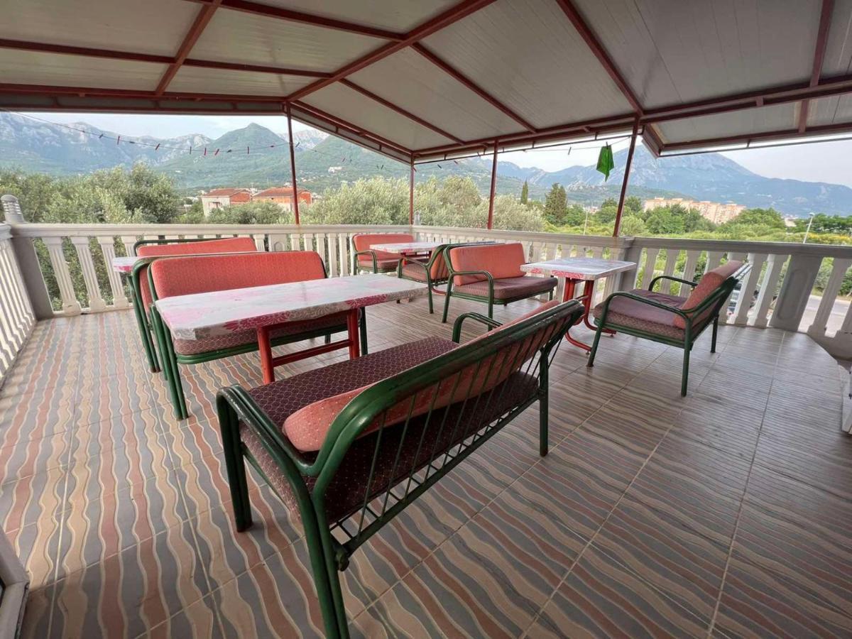 Villa Ajsa Bar Exteriör bild