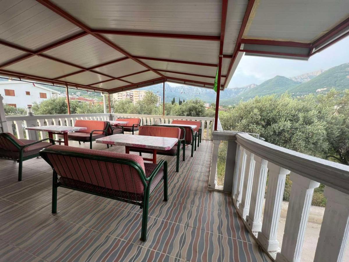 Villa Ajsa Bar Exteriör bild